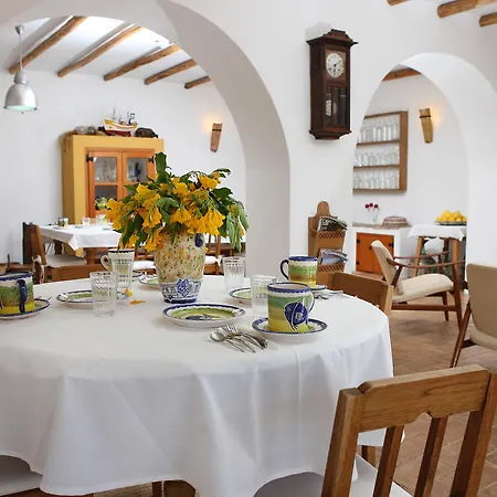 Frühstückspension Monte Cortelhas 3*